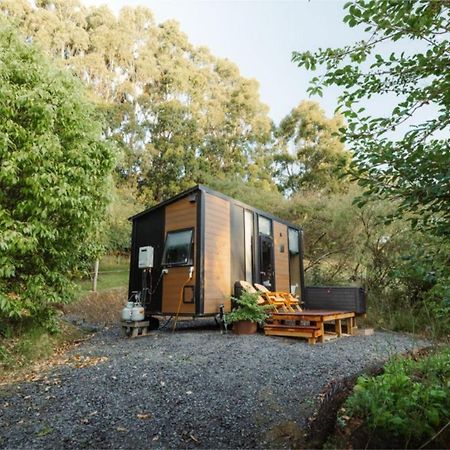 Tranquility Tiny House By Tiny Away Villa Owaka Eksteriør bilde