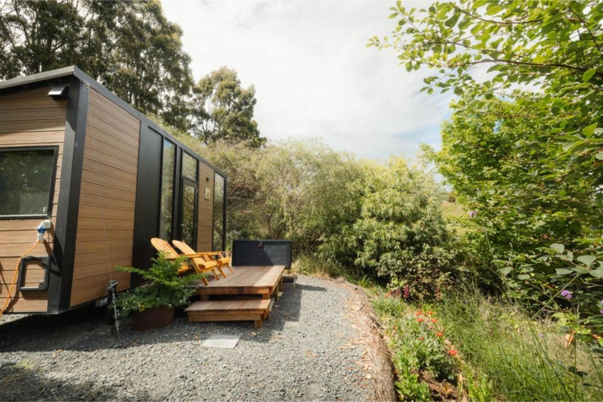 Tranquility Tiny House By Tiny Away Villa Owaka Eksteriør bilde
